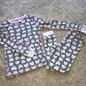 3/$15 - Cuddl duds 2-piece thermal pj set